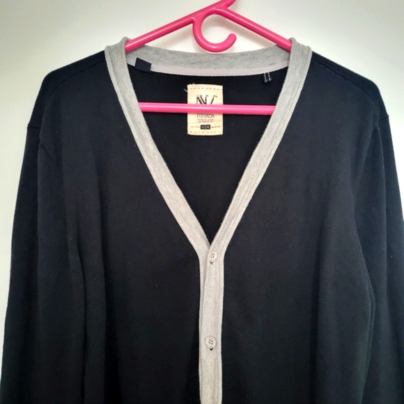 Nevada Cotton Cardigan V Neck Button Long Sleeves Sweater - Picture 2 of 6